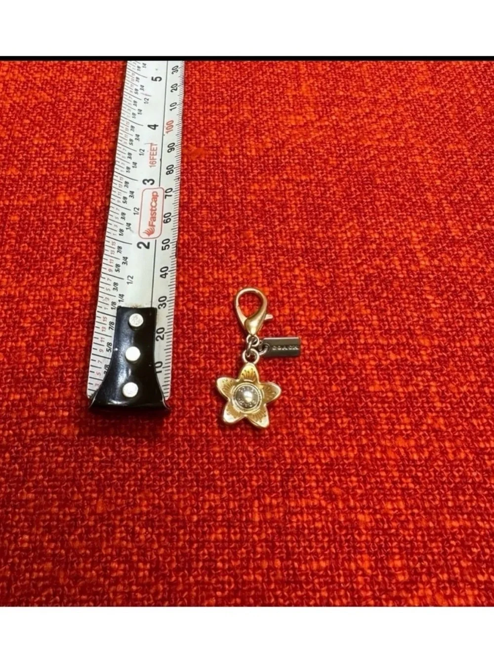 ❤️❤️❤️Coach micro floral charm/silver&gold tone hardware/like new❤️❤️
